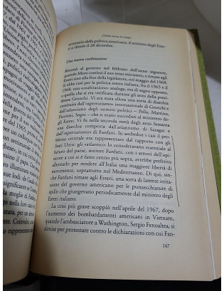 Sergio Romano. Guida alla politica estera italiana - Rizzoli 2002